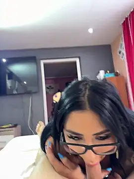 Snapshot of Evafiregirl chatting on 10/30/25, 06:37 Evafiregirl online show from 10/30/25, 06:37