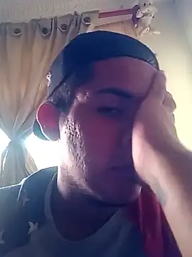 Snapshot of AlexaFontana chatting on 10/26/25, 10:04 AlexaFontana online show from 10/26/25, 10:04