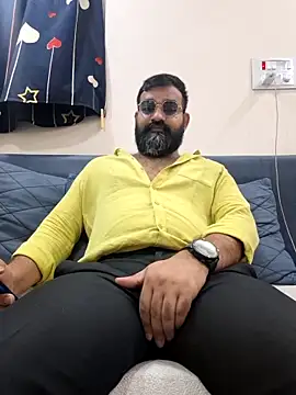 Fun Guuy online show from 04/01/26, 03:40