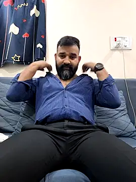 Fun Guuy online show from 05/12/26, 02:14