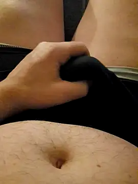 Snapshot of anderssonskuk chatting on 03/06/26, 08:38 anderssonskuk online show from 03/06/26, 08:38