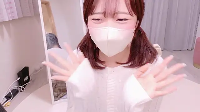 HANApipi online show from 12/22/25, 10:45