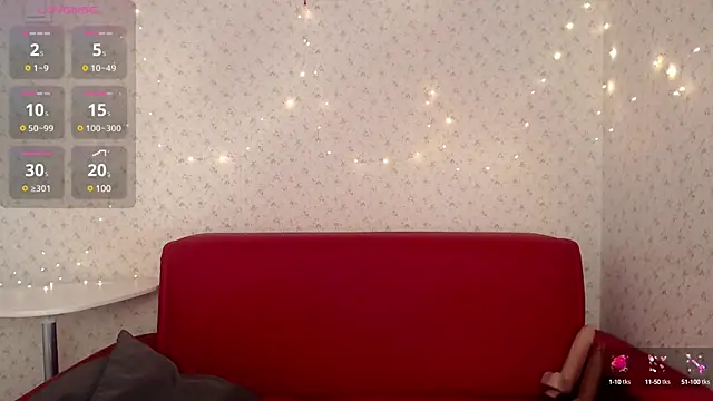 Snapshot of Stefania_Star_ chatting on 02/13/25, 01:29 Stefania Star online show from 02/13/25, 01:29