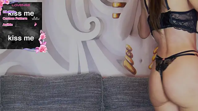 hailey peach online show from 09/13/25, 05:35