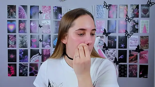 Snapshot of MiaMilas chatting on 02/19/25, 07:50 MiaMilas online show from 02/19/25, 07:50