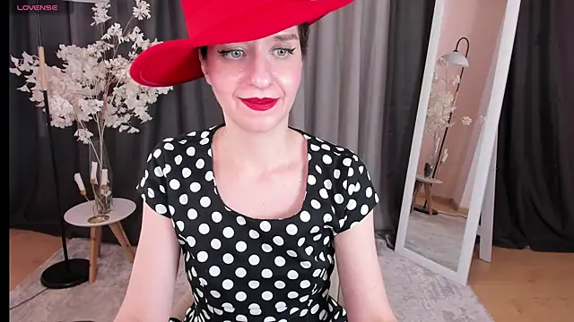 helentasty online show from 03/17/25, 05:12