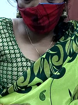 mallu-sumi online show from 02/15/25, 12:37