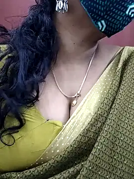 mallu-sumi online show from 02/15/25, 04:45