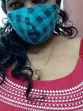 mallu-sumi online show from 02/15/25, 11:58