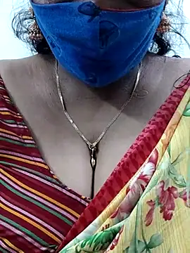 mallu-sumi online show from 02/16/25, 10:10