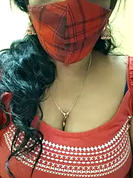 mallu-sumi online show from 02/17/25, 02:15