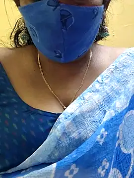 mallu-sumi online show from 02/23/25, 10:42