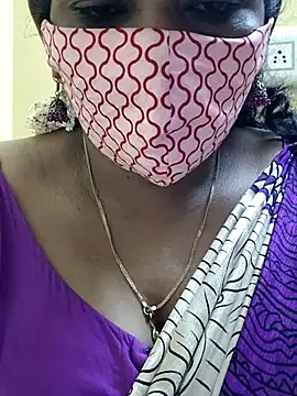 mallu-sumi online show from 02/25/25, 12:47