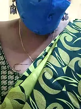 mallu-sumi online show from 03/01/25, 02:55