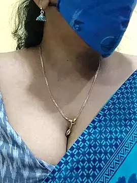 mallu-sumi online show from 03/06/25, 02:51