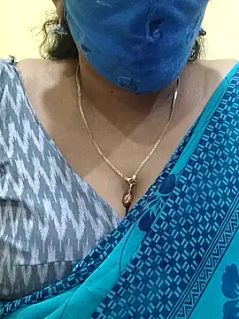 mallu-sumi online show from 03/06/25, 06:26