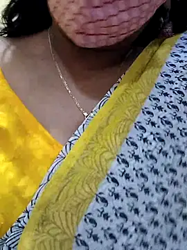 mallu-sumi online show from 03/09/25, 11:14