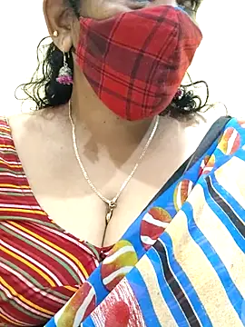 mallu-sumi online show from 03/10/25, 07:18