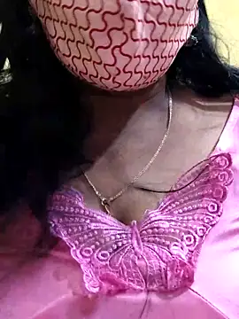 mallu-sumi online show from 03/13/25, 06:45