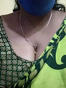 mallu-sumi online show from 03/17/25, 02:12