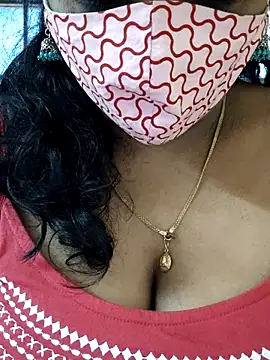 mallu-sumi online show from 03/23/25, 01:09