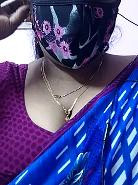 mallu-sumi online show from 11/05/25, 05:46