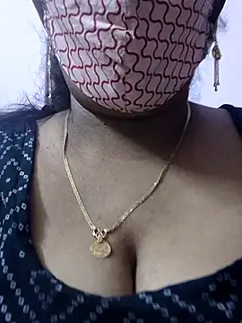 mallu-sumi online show from 06/09/26, 07:03