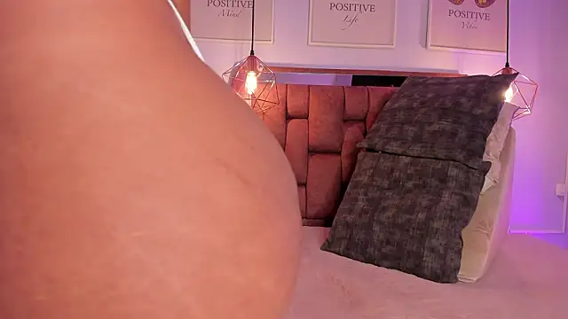 kristakinnky online show from 03/27/26, 11:43