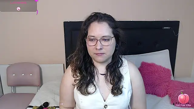 May Carlier online show from 03/16/25, 04:09