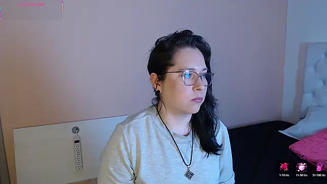 May Carlier online show from 02/03/26, 10:04