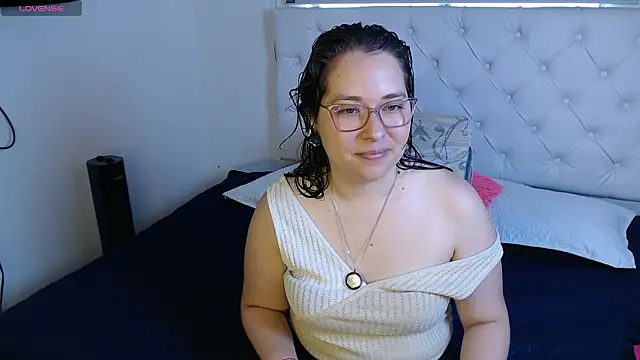 May Carlier online show from 02/09/26, 10:14