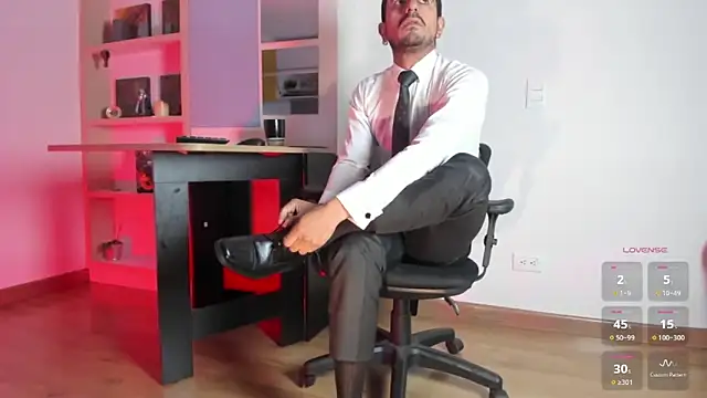 pablo-rincon95 online show from 11/27/25, 12:18