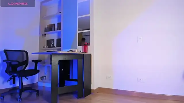 pablo-rincon95 online show from 12/18/25, 12:11