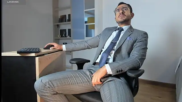 pablo-rincon95 online show from 03/17/26, 08:34