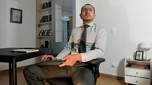 Snapshot of pablo-rincon95 chatting on 07/02/26, 12:22 pablo-rincon95 online show from 07/02/26, 12:22