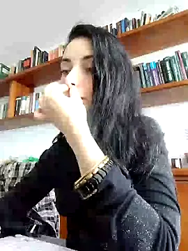 Snapshot of amellie_ros chatting on 12/03/24, 01:54 amellie ros online show from 12/03/24, 01:54