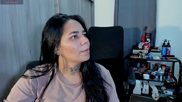 Snapshot of Mabelydani chatting on 05/12/26, 11:02 Mabelydani online show from 05/12/26, 11:02