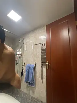 hkwildguy online show from 05/19/26, 01:56