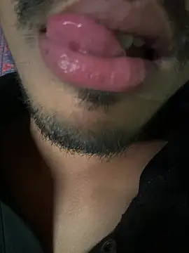 Snapshot of Privateseducer chatting on 02/12/25, 08:18 Privateseducer online show from 02/12/25, 08:18