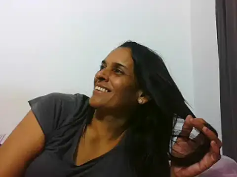 latinbrunettet online show from 03/05/25, 02:01