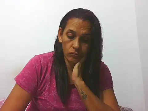 latinbrunettet online show from 01/07/26, 01:13