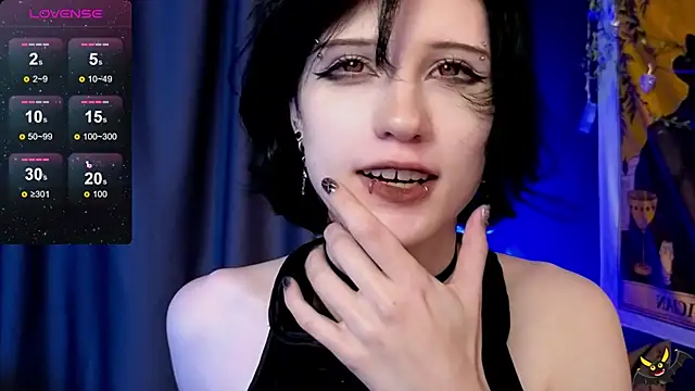 dark vamp  online show from 12/14/24, 03:07