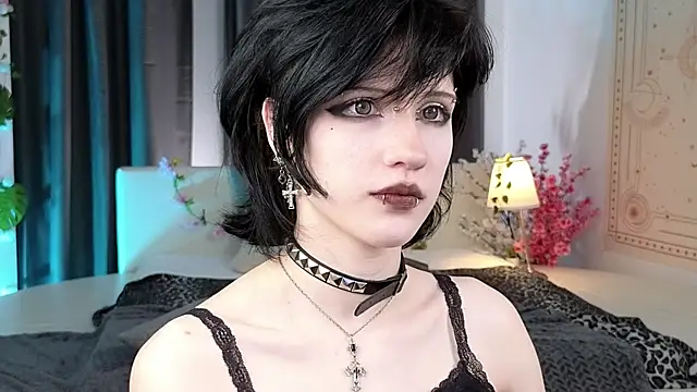 dark vamp  online show from 03/03/25, 02:59