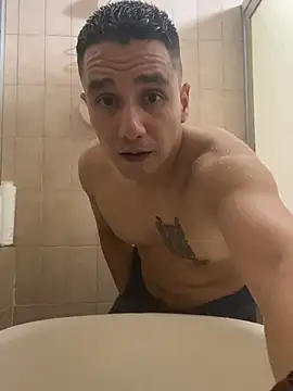 Snapshot of Ginessy chatting on 02/08/26, 06:06 Ginessy online show from 02/08/26, 06:06