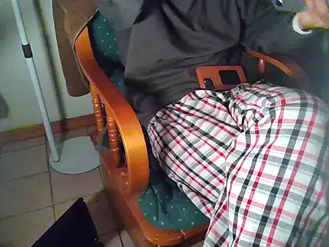 Snapshot of Ginessy chatting on 02/23/26, 08:44 Ginessy online show from 02/23/26, 08:44