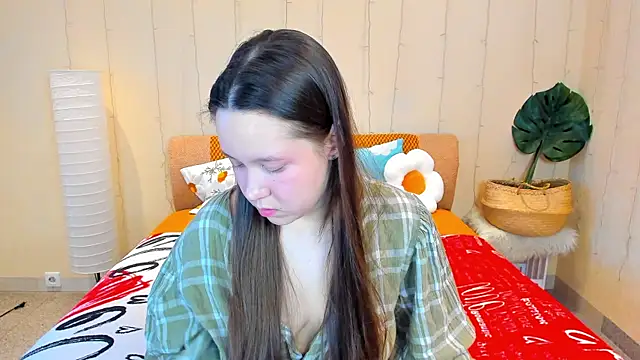 Snapshot of Mira_Karter chatting on 04/09/26, 02:55 Mira Karter online show from 04/09/26, 02:55