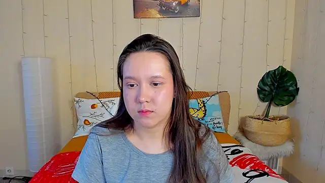 Snapshot of Mira_Karter chatting on 04/30/26, 03:02 Mira Karter online show from 04/30/26, 03:02