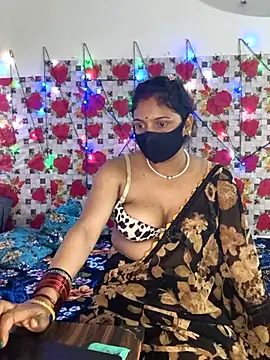 PeaCoooock online show from 10/13/25, 04:40