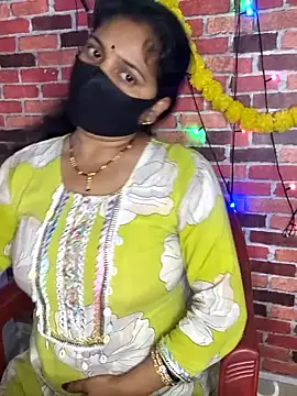 Snapshot of PeaCoooock chatting on 02/08/26, 03:15 PeaCoooock online show from 02/08/26, 03:15