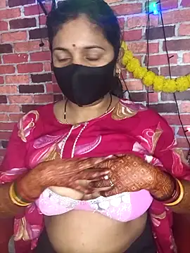 Snapshot of PeaCoooock chatting on 02/14/26, 04:37 PeaCoooock online show from 02/14/26, 04:37